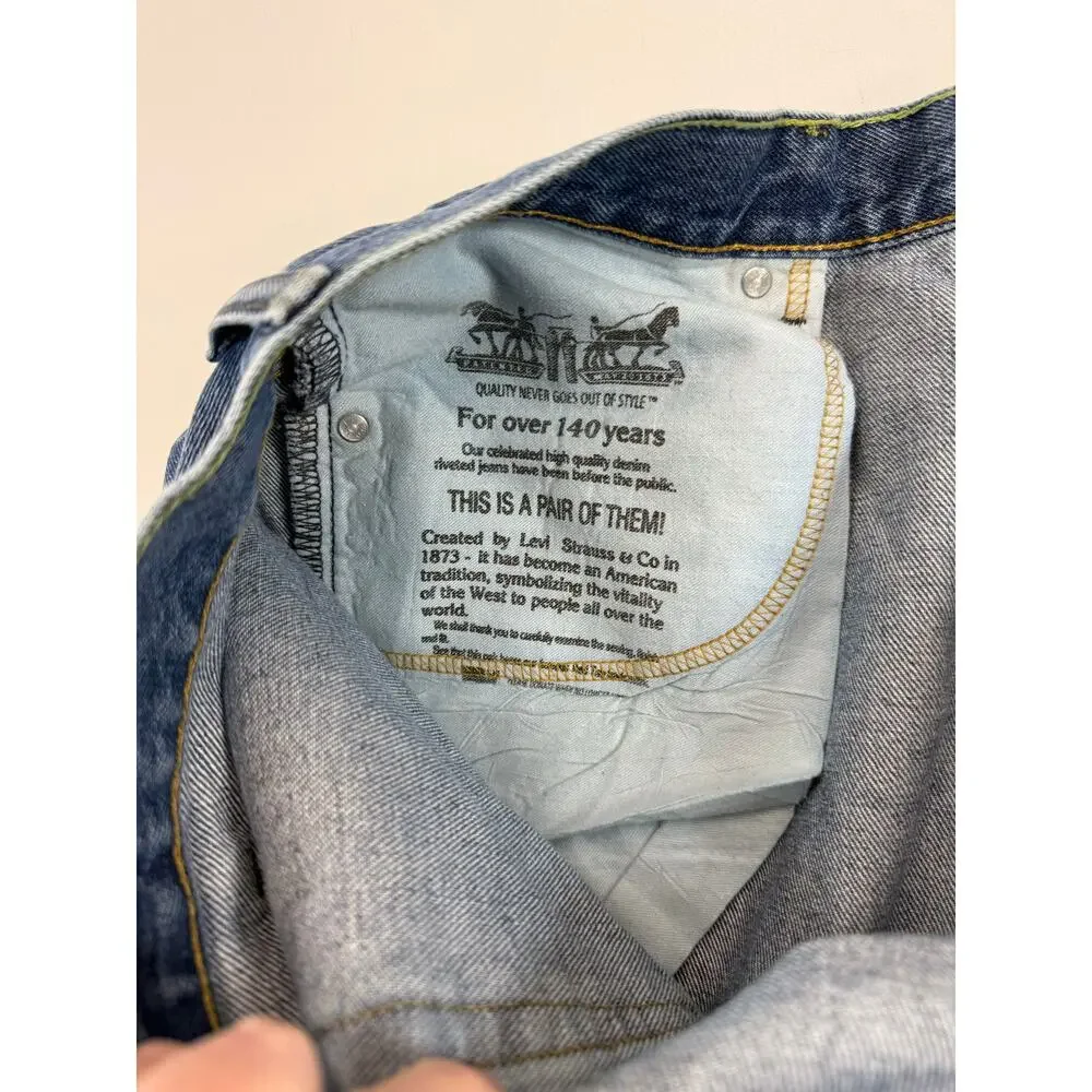 Levis levi’s 550